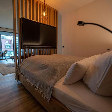 Full House Premium Apartments เยนา ภายนอก รูปภาพ