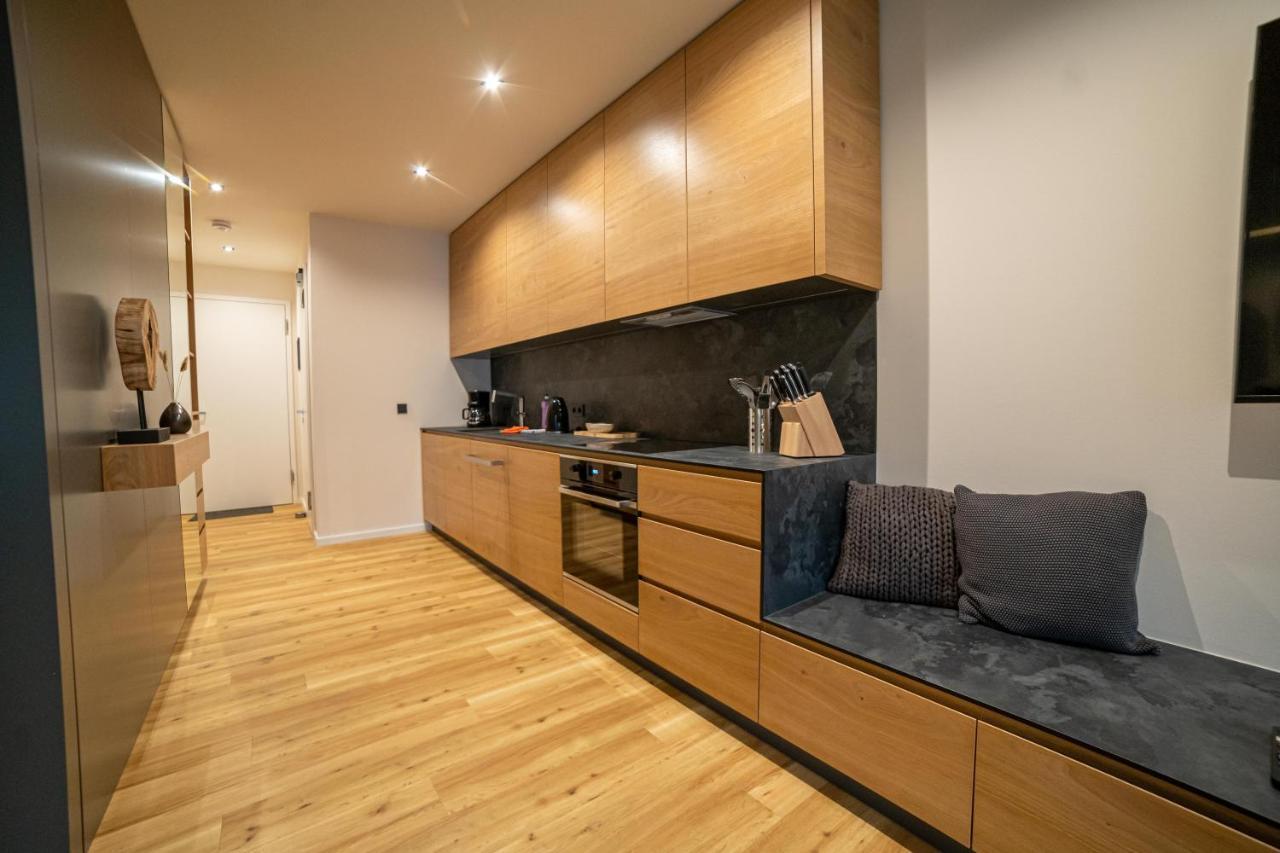 Full House Premium Apartments เยนา ภายนอก รูปภาพ