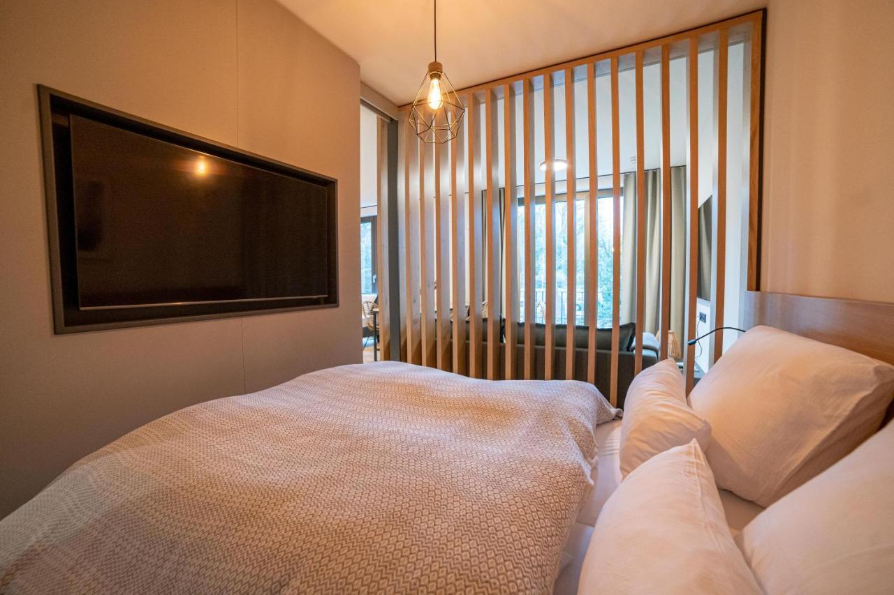 Full House Premium Apartments เยนา ภายนอก รูปภาพ