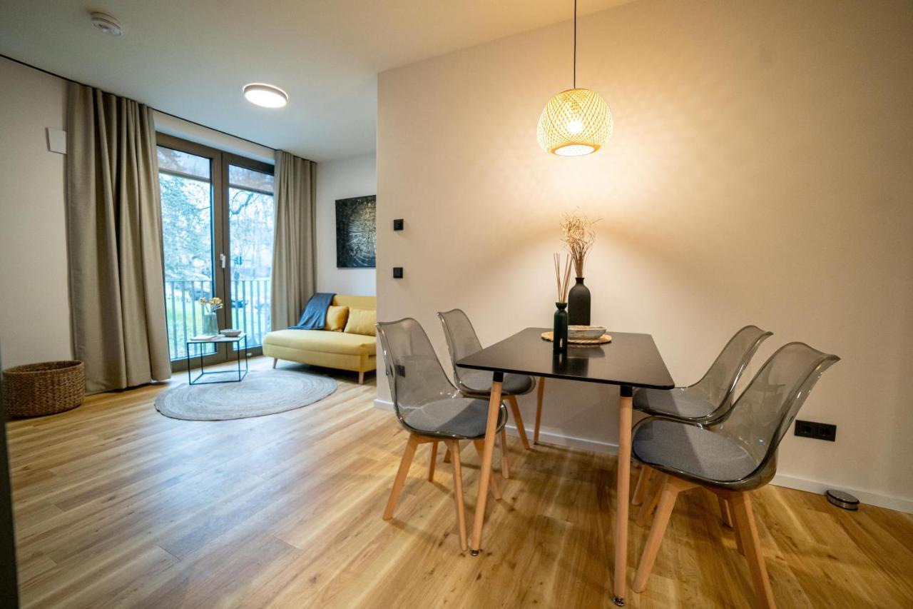 Full House Premium Apartments เยนา ภายนอก รูปภาพ