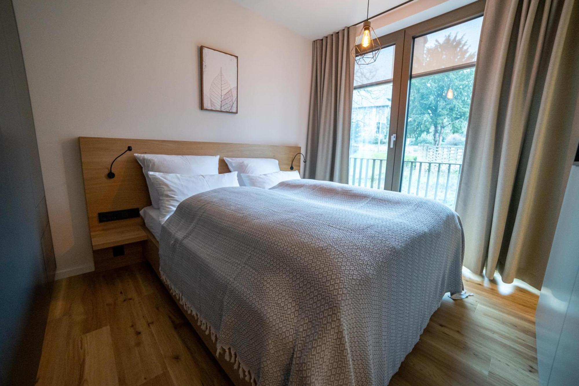 Full House Premium Apartments เยนา ภายนอก รูปภาพ