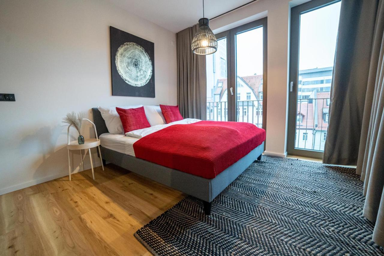 Full House Premium Apartments เยนา ภายนอก รูปภาพ